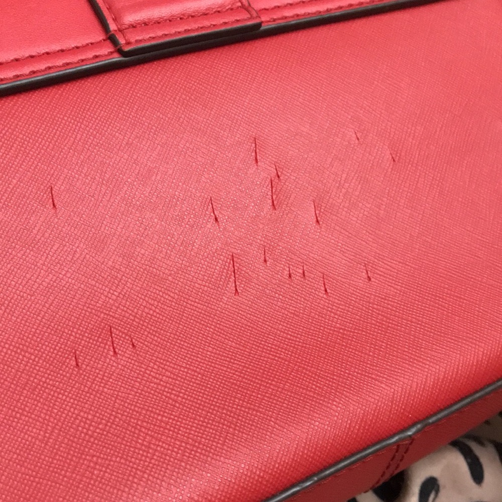 Michael Kors Red Leather MK Chain Shoulder Bag - Picture 9 of 11